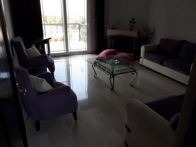 Girne Çatalkoy de denize sıffır 4+2 ultra lux villa.