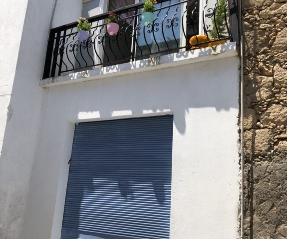 Restauriertes 4-Zimmer-Haus mit Garten in Kyrenia, Lapta-voll möbliert ** 