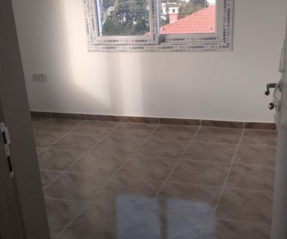 Girne Merkez'de çarşıya yakın 2+1 sıfır asansörlü Daireler kiralık!!!!!