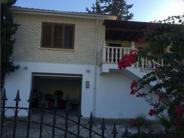 Detached House For Sale in Lapta, Kyrenia