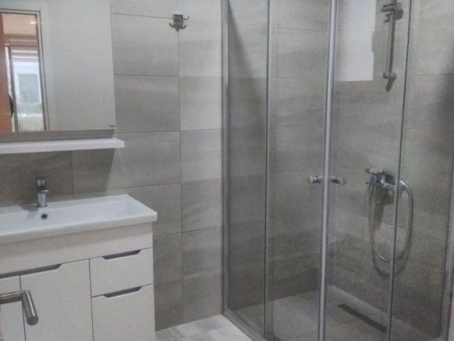 Flat To Rent in Alsancak, Kyrenia