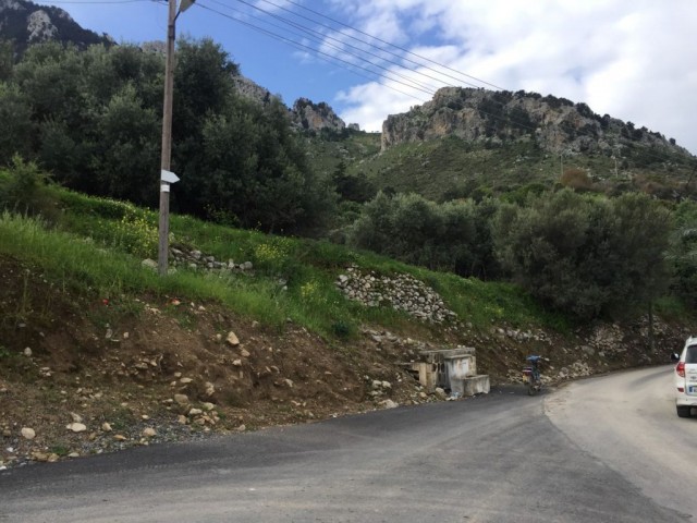 KYRENIA/Karşıyaka village around 2.5 Dönüms of PLOT with excellent sea and mountain views