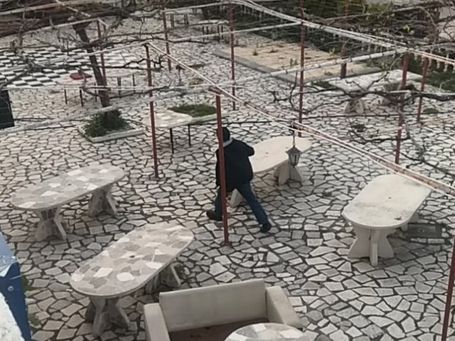 KARŞİYAKA YOL ÜSTÜNDE KİRALİK DÜKKAN VEYA RESTORANT OLABİLİR