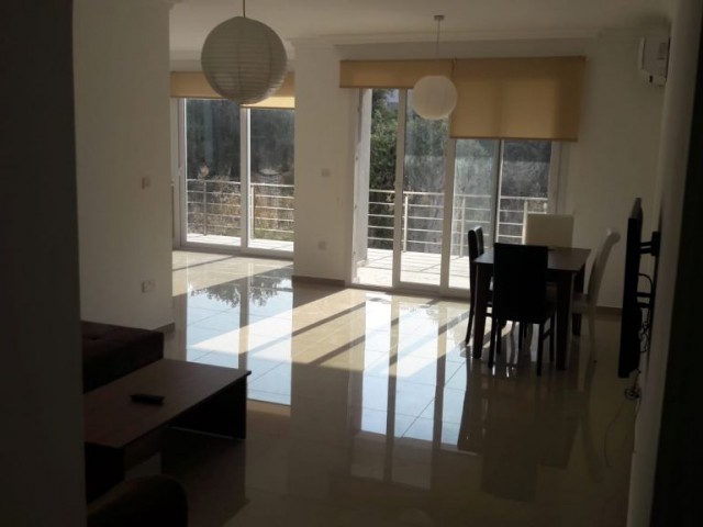 Flat To Rent in Doğanköy, Kyrenia