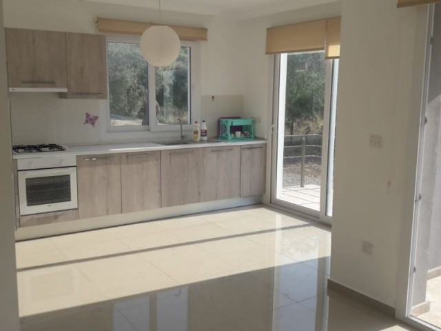 Flat To Rent in Doğanköy, Kyrenia