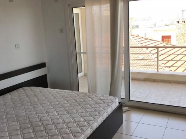 Flat To Rent in Alsancak, Kyrenia