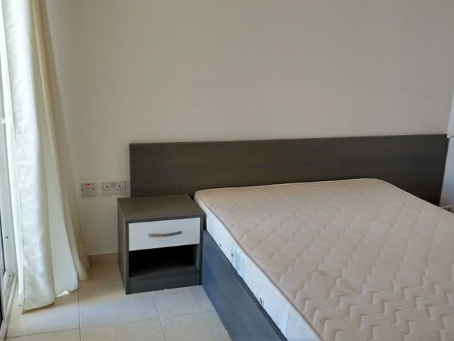  Alsancak da 3+1  Ortak Havuzlı. Her odada balkon Deniz manzaralı Temiz sakin Site İçerisinde Bulunan Dairemiz  . ZEBO TAJİEVA. 0533 846 1183