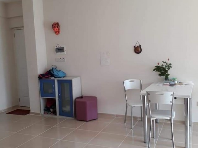 Flat To Rent in Alsancak, Kyrenia