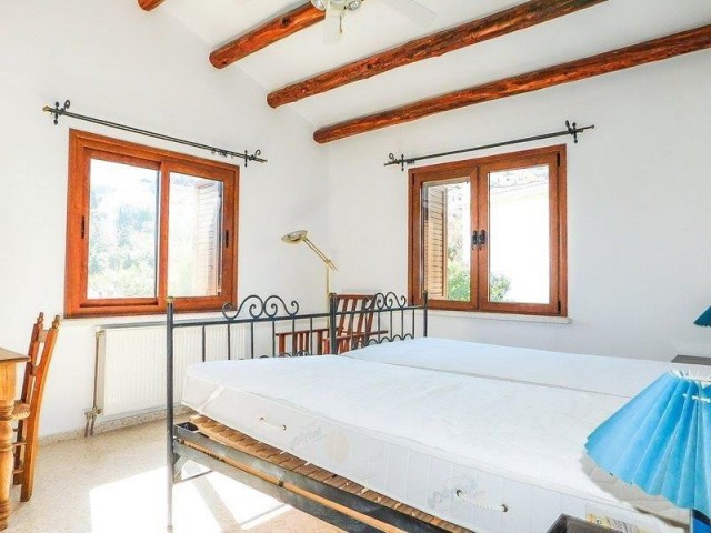 Villa with 3 Bedroom Pre 1974 Turkish Title with furniture and very private