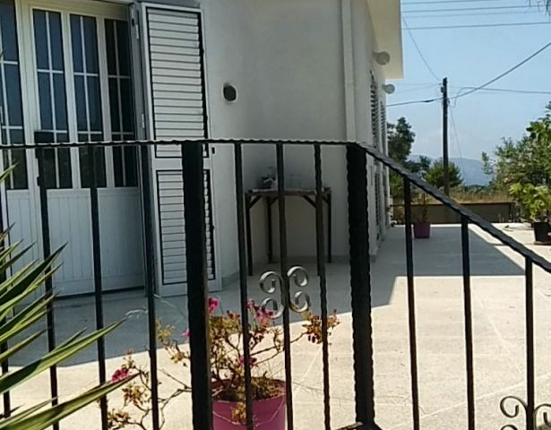 Detached House For Sale in Karşıyaka, Kyrenia