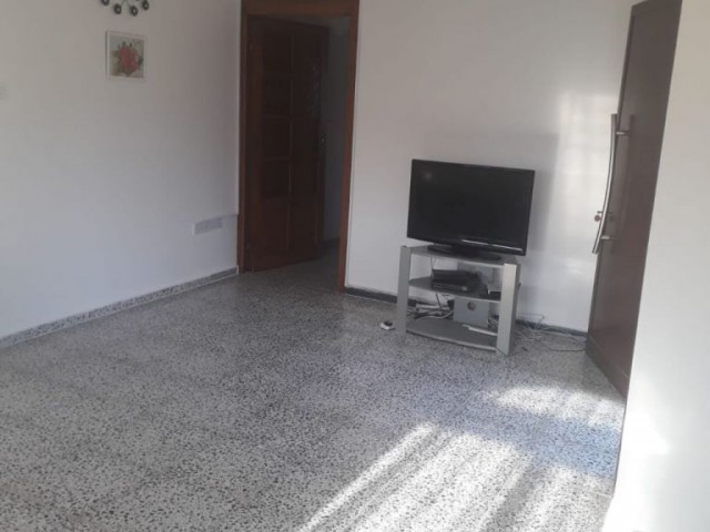 ALSANCAK RIVER SIDE OTELE YAKIN GENİŞ MANZARALI TEMİZ DAİRE. 0533 846 1183 ZEBO TAJİEVA.