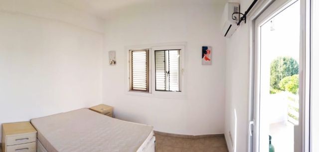 Kyrenia, Alsancak auch 2+1 Gemeinschaftspool und möbliert 1.Etage Wohnung ** 