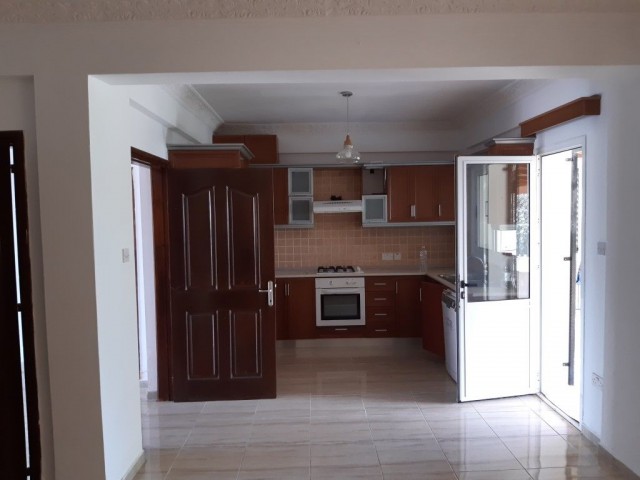 3 BEDROOM VILLA IN Kyrenia/ Doğanköy with Furniture - very close to SAM'S RESTAURANT 