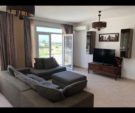 TURKISH TITLE 3 Bedroom 150 m2 apartment in KYRENIA with excellent sea views