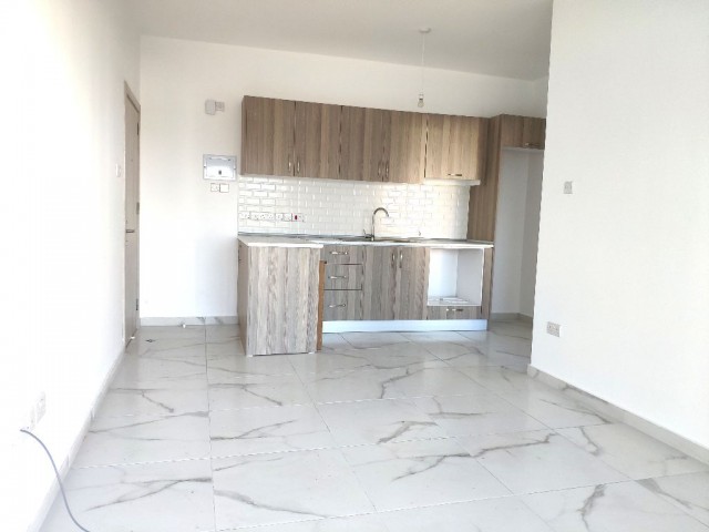 GİRNE OZANKÖY 1+1 YENİ DAİRE