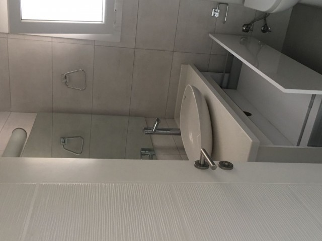 GİRNE ALSANCAK HAVUZLU SİTE 3+1 EŞYASIZ YENİ DAİRE