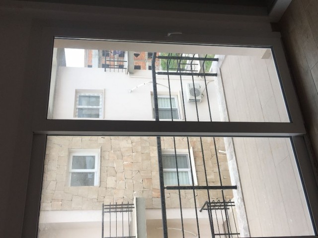 GİRNE ALSANCAK HAVUZLU SİTE 3+1 EŞYASIZ YENİ DAİRE