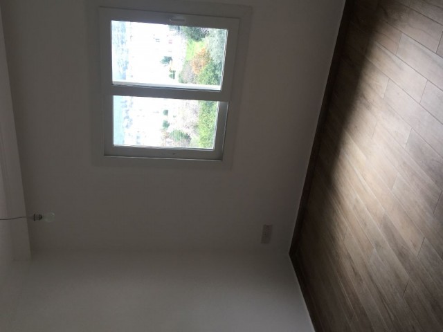 Flat To Rent in Alsancak, Kyrenia