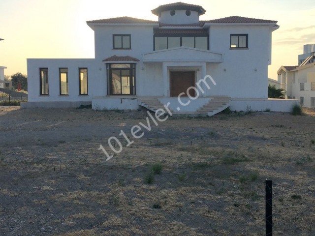 VILLAS FOR SALE IN KARAOGLAN, KYRENIA. ** 