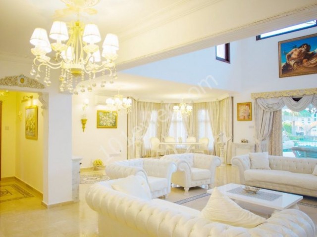 A LUXURY 5+1 VILLA LOCATED IN LAPTA 200 m away from the sea . Doğan BORANSEL - Mobile : +90-5338671911