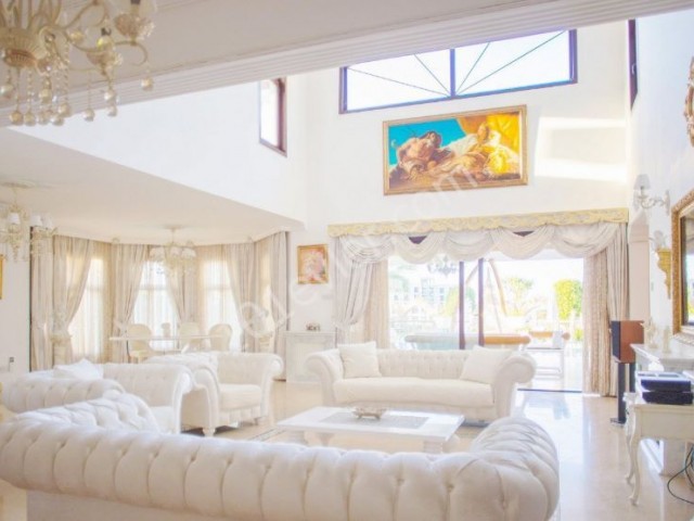 A LUXURY 5+1 VILLA LOCATED IN LAPTA 200 m away from the sea . Doğan BORANSEL - Mobile : +90-5338671911