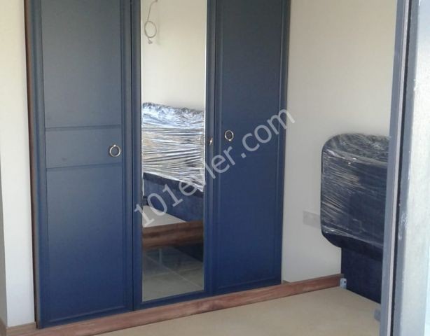 Flat To Rent in Alsancak, Kyrenia