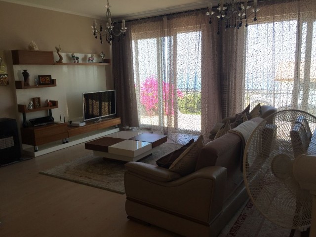 Semidetached 2 bedroom villa with excellent sea views in Arapkoy village