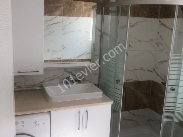 Flat To Rent in Alsancak, Kyrenia