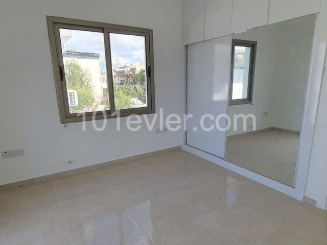 Penthouse To Rent in Alsancak, Kyrenia