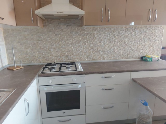 Kyrenia city centre 2+1 Apartment