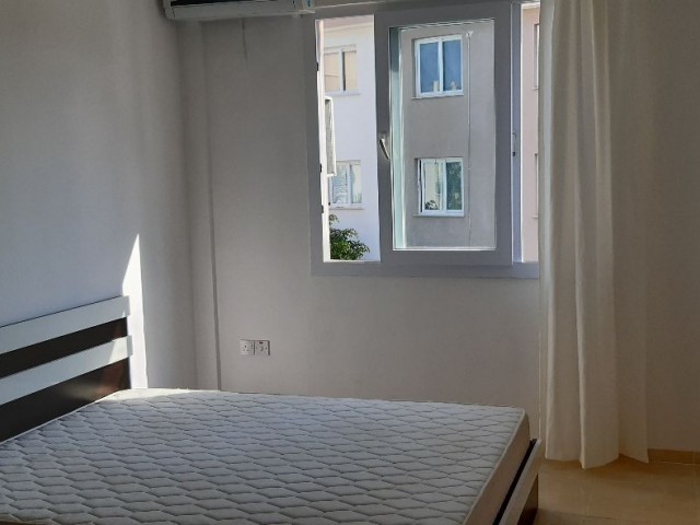 1+1 möblierte, geräumige Wohnung in Kyrenia, ALSANCAK ** 