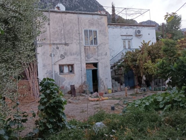 2 +1 Einfamilienhaus in Kyrenia, Lapta ** 