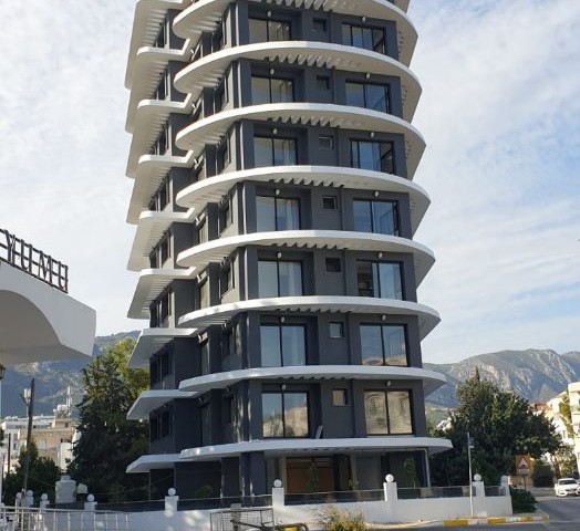 Girne Merkezde 41 odalı APART HOTEL - Doğan Boransel : 0533-8671911