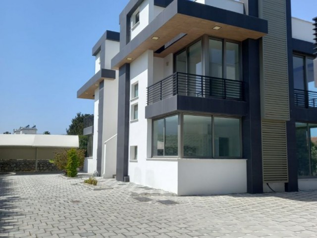 VILLA WITH VIEW FOR SALE WITH A WONDERFUL LOCATION IN ALSANCAK REGION ** 