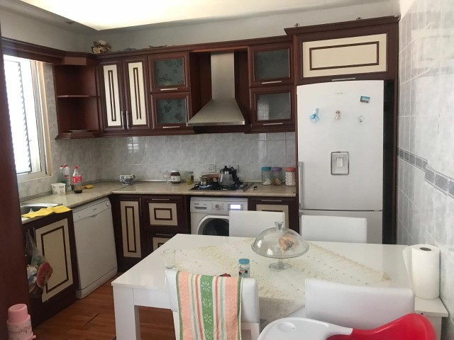 2+1 Apartment on the 3rd. floor in Lapta with sea and mountain views without furniture