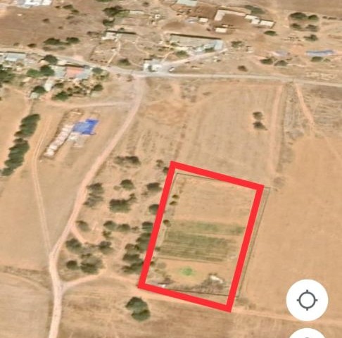 MORE THAN 3 ACRES OF LAND WITH WATER WELLS FOR SALE IN A BEAUTIFUL LOCATION IN ISKELE KUMYALI ** 