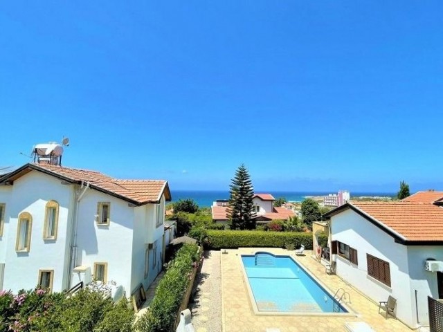 3+1 Villa mit herrlichem Meer-und Bergblick in Kyrenia / Karsiyaka ** 