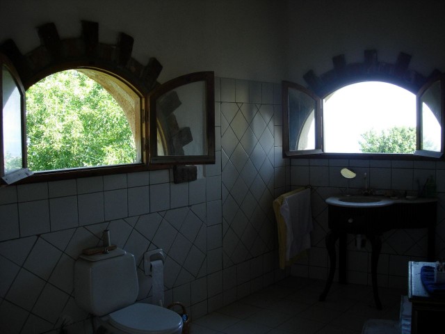 BEAUTIFUL 2+1 STONE HOUSE RESTORED BY APHRODITE BROTHERS ESTATE & CONSTRUCTION as Sole Agent : DOĞAN BORANSEL 0533 867 19 11