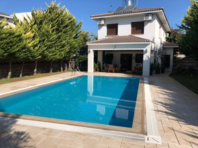 ALSANCAK -FULL FURNISHED- PRIVATE SWIMMING POOL- 3+1 VILLA- BERRİN EFE UĞURSÖZ-mob/WhatsApp:+9053387