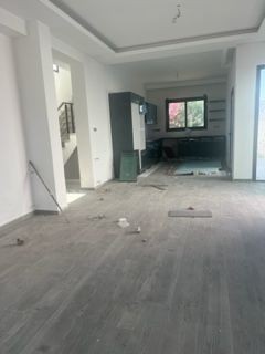 3+1 VILLA IN ALSANCAK, GEEIGNET FÜR PRIVATEN POOL, IN DER NÄHE VON ÜBERALL, BERRİN E. UGURSÖZ WhatsApp:+905338706300