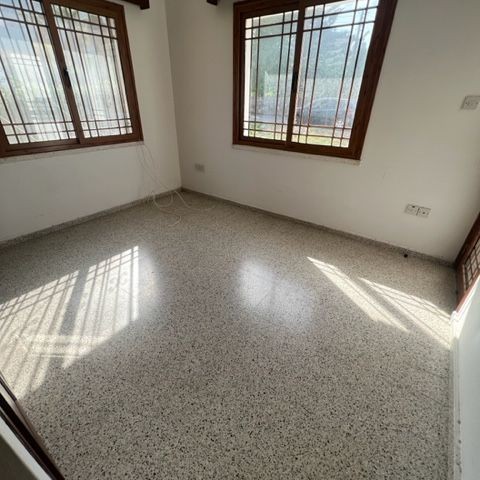 KARŞIYAKA, TURKISH TITLE DEED I!!!!  2 SEPERATE HOUSE IN TO 2 DONUM , BERRİN E. UĞURSÖZ +905338706300