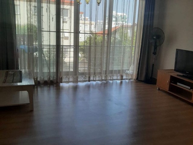 IN KYRENIA CENTRE 2+1 APT URGENT SALE +905338706300