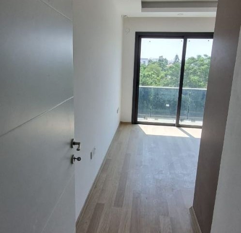 New apartment in the heart of Alsancak, all taxes are paid