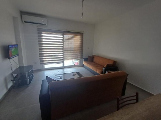 آپارتمان مبله 2+1 با درآمد اجاره در منطقه GÖNYELİ نیکوزیا، در یک منطقه تمیز و مرکزی