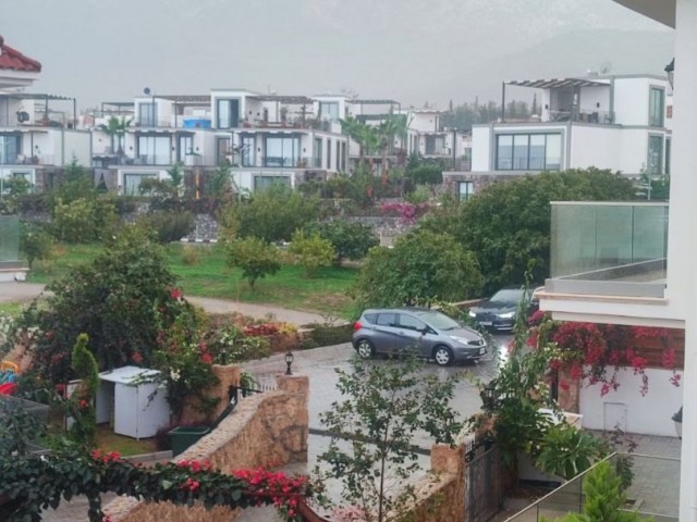 ALSANCAK , VILLA  with 3 Bedrooms  and  SWIMMING POOL (8X4) , FULLY FURNISHED , CLOSE TO THE BEACHES , RESTAURANTS  AND MARKETS :  Doğan BORANSEL  : mobile :  +90-5338671911