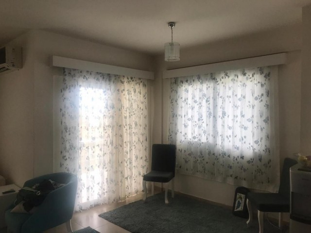 LAPTA'DA SAKİN BİR BÖLGEDE ORTAK HAVUZLU 3+1 SATILIK DAİRE