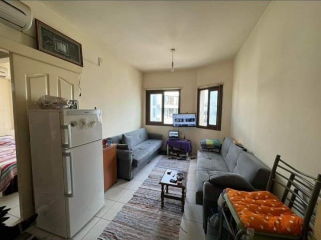 LEFKOŞA HASTANE ARKASI 2+1 APT DAİRESİ