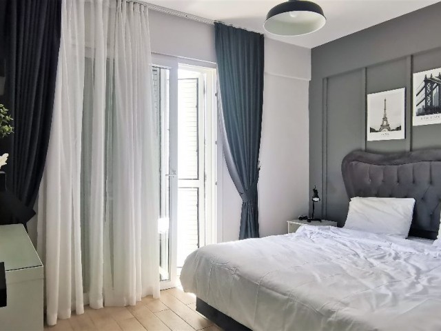 Satılık yarı müstakil villa 3+1 Caesar Beach mükemmel durumda