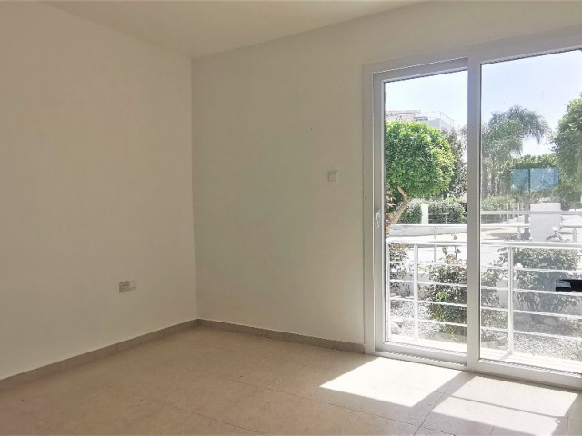 Satılık yarı müstakil villa 3+1 Caesar Beach