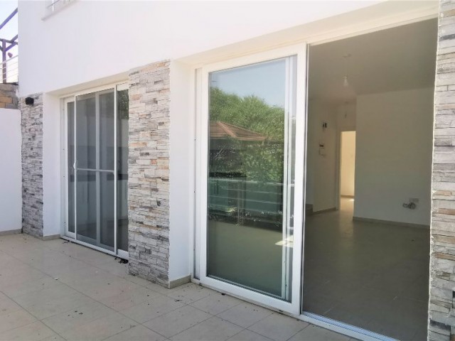 Satılık yarı müstakil villa 3+1 Caesar Beach